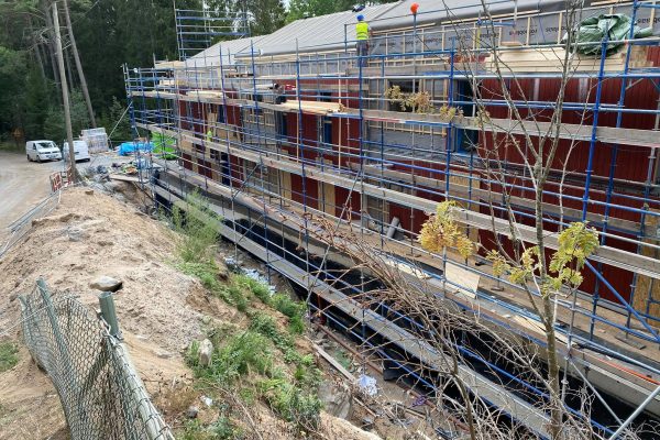 118458776_718912715338746_5871875360103728516_n