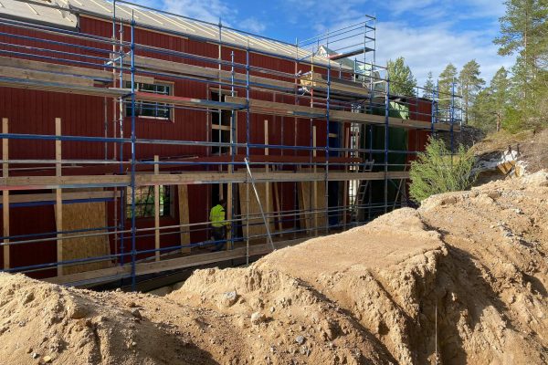 121493583_1049360868915410_4959643674327461414_n