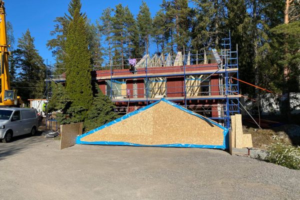 121501148_779601392860413_1173934379287871919_n